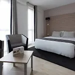 Tulip Lille Grand Stade 酒店