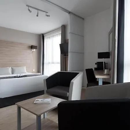 Apartahotel Tulip Lille Grand Stade Villeneuve-d'Ascq
