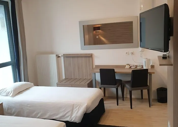 Tulip Lille Grand Stade Hotel 3*