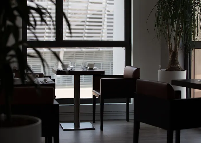 Tulip Lille Grand Stade Hotel 3*