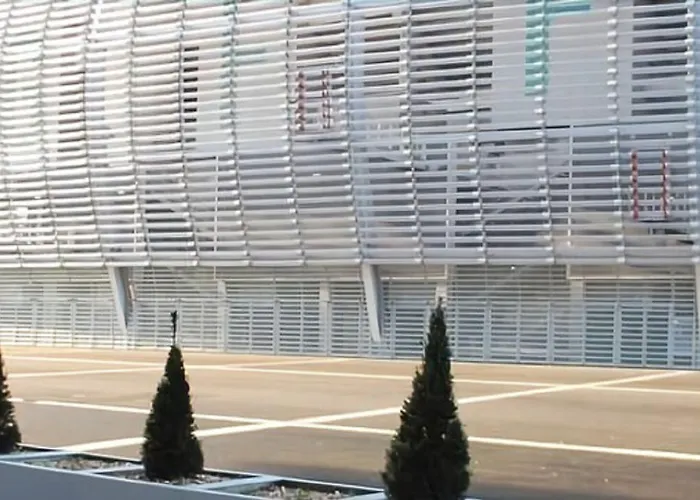 Hotel Tulip Lille Grand Stade 3*