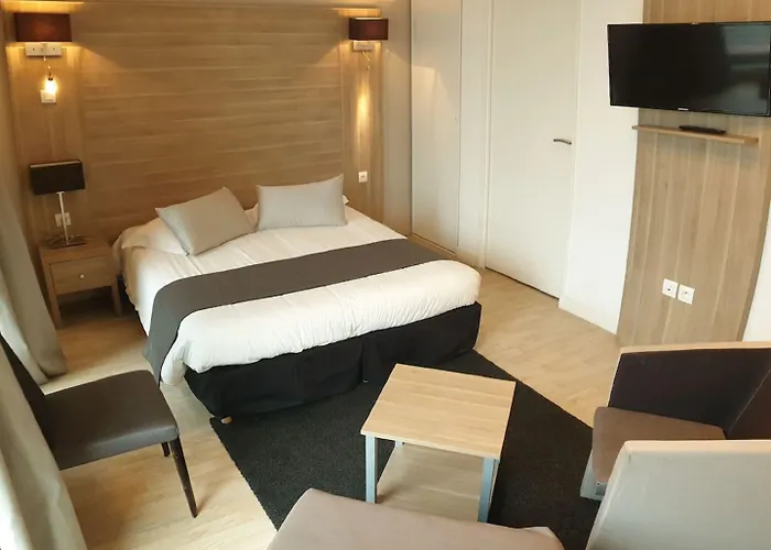 Hotel Tulip Lille Grand Stade 3*